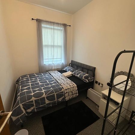 Kendras Home Manchester Ngoại thất bức ảnh